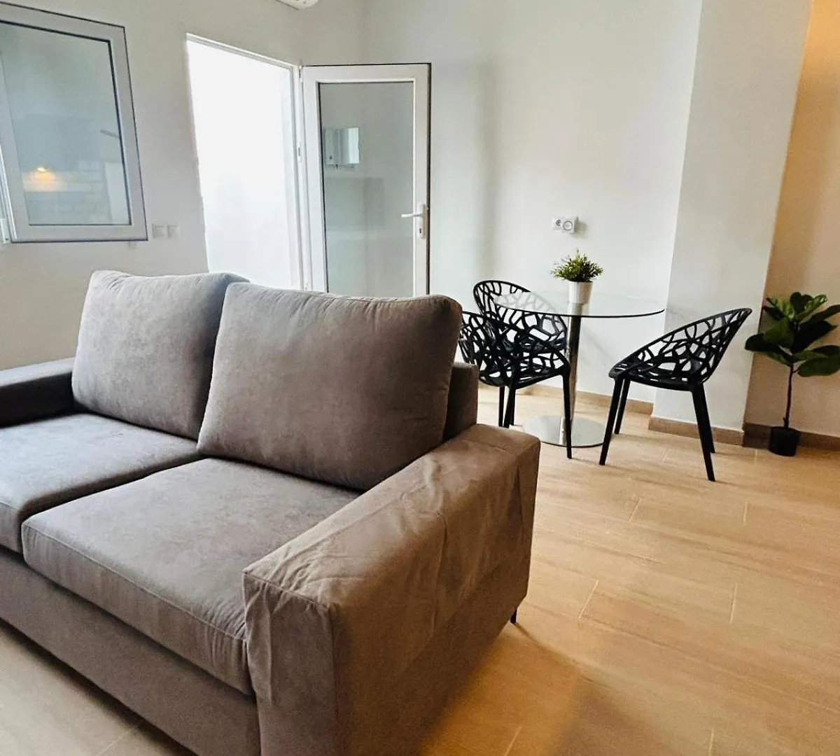 Nuevo Apartamento Haiti - Torremolinos Centro Apartment