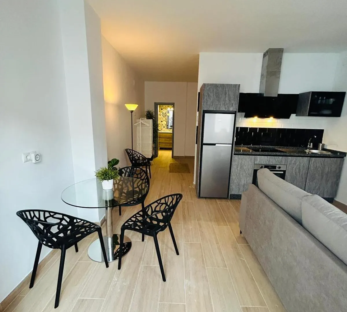 Nuevo Apartamento Haiti - Torremolinos Centro Apartment